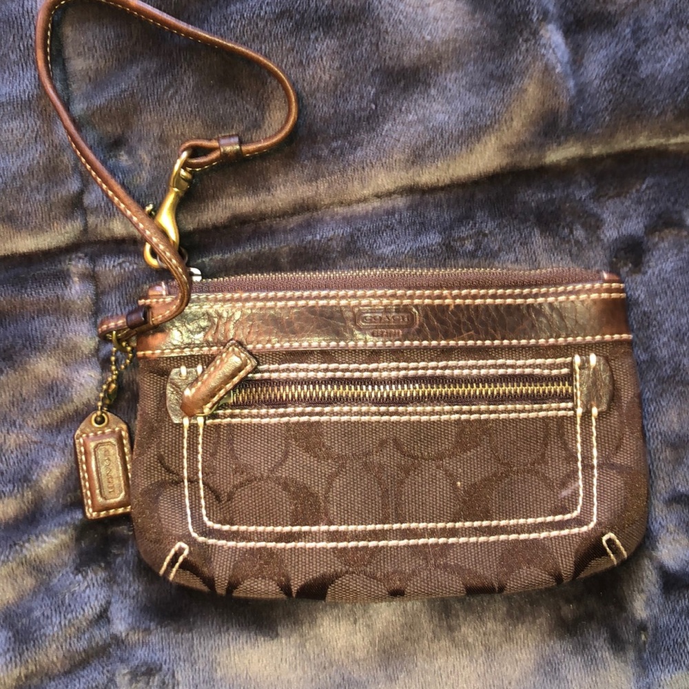 COACH WRISTLET 💼